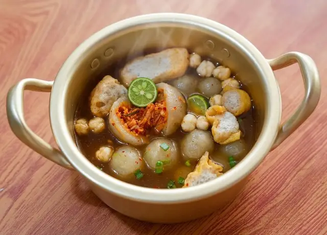 Baso Aci Kuah Ngaldu – Kenyalnya Pas, Segernya Kebangetan!